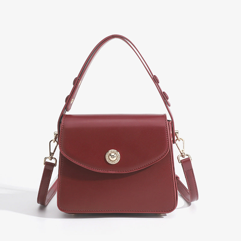 Trendy Small Square Shoulder Bag – Simple & Chic