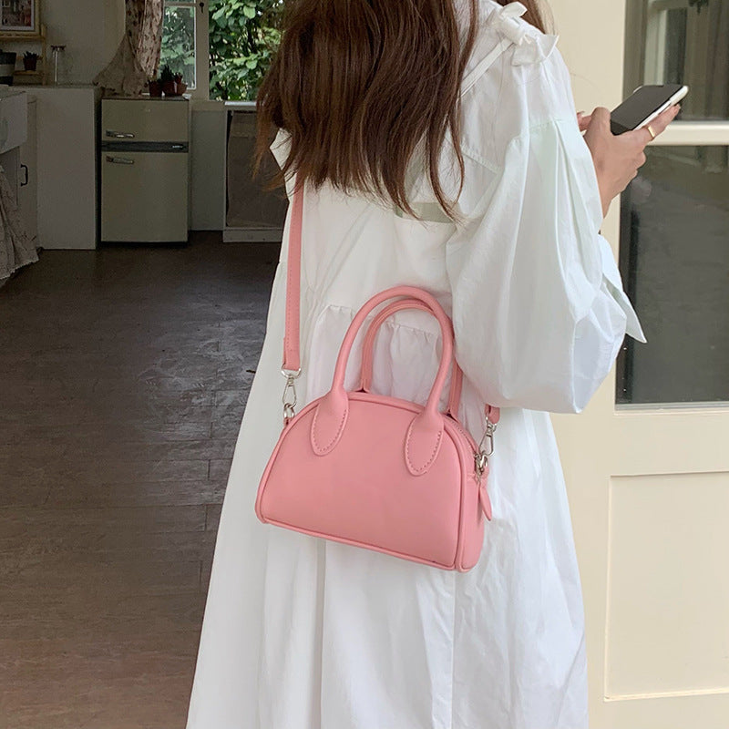 Korean Niche Boston Bag – Stylish & Versatile