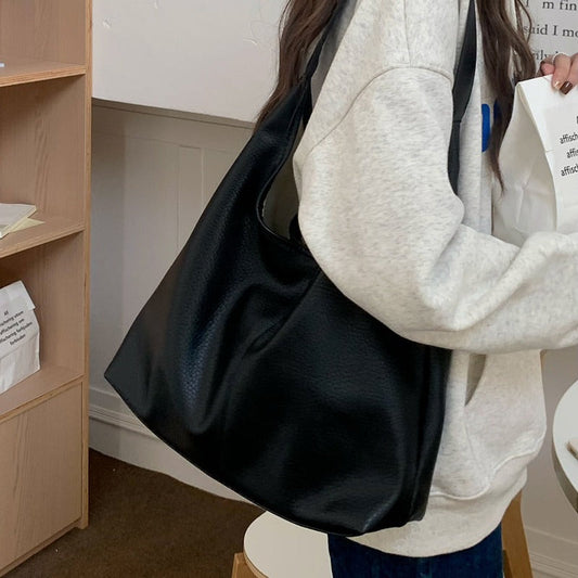 Trendy Korean Underarm Tote – Spacious & Stylish