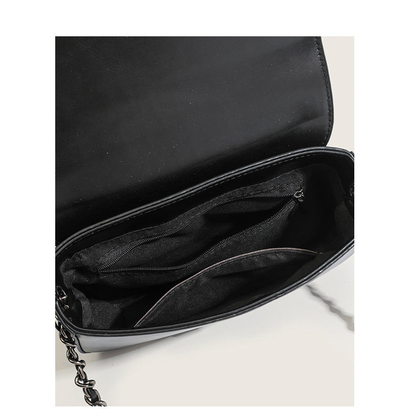 Soft Leather Armpit Bag – Fashionable & Spacious