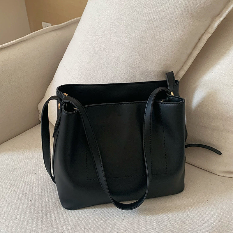 Trendy Large-Capacity Bucket Bag – Stylish & Versatile