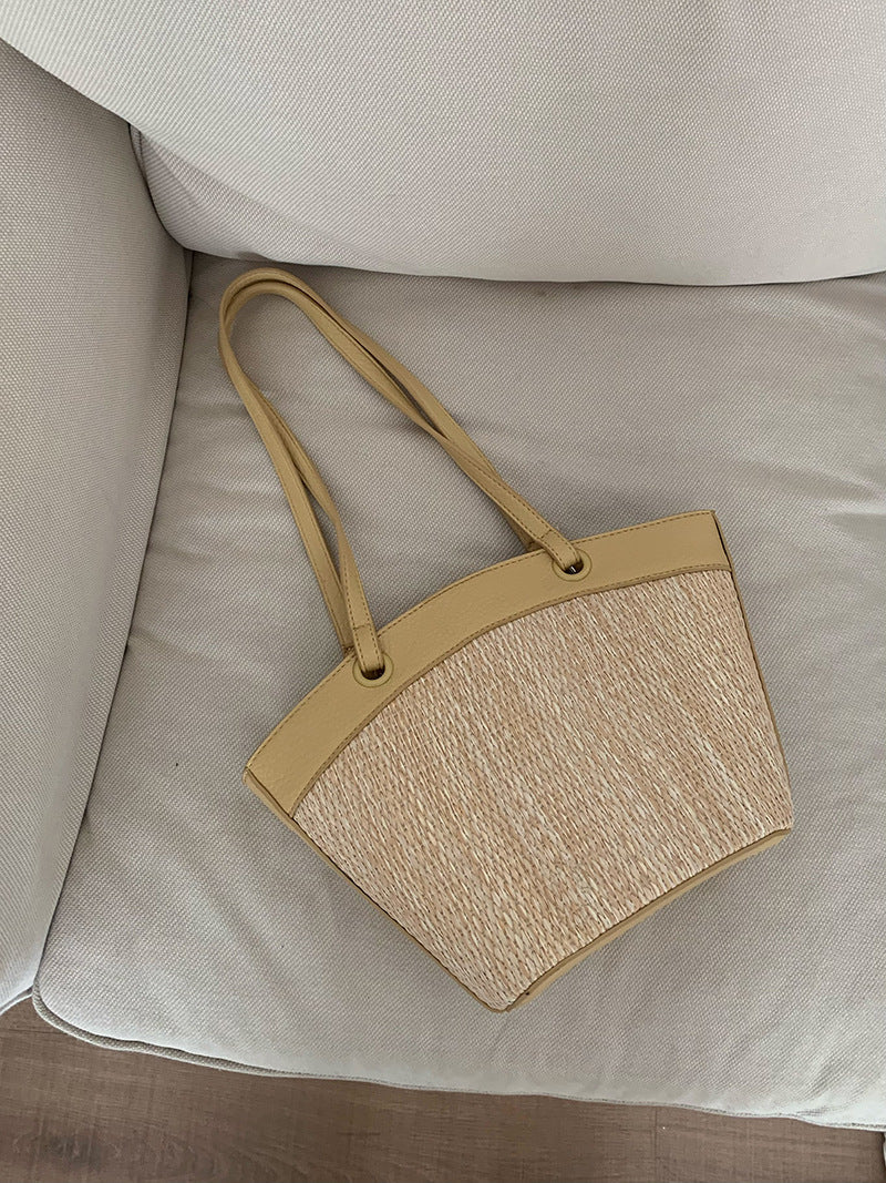 French Retro Straw Bag – Vacation-Ready Woven Shoulder Tote