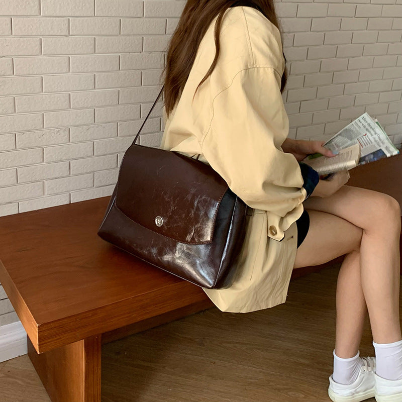 Retro Large-Capacity Briefcase – Trendy & Versatile